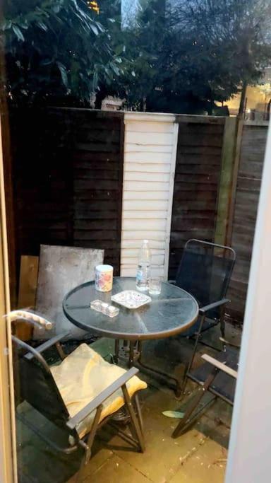 Deluxe Garden Apartment Λονδίνο Εξωτερικό φωτογραφία