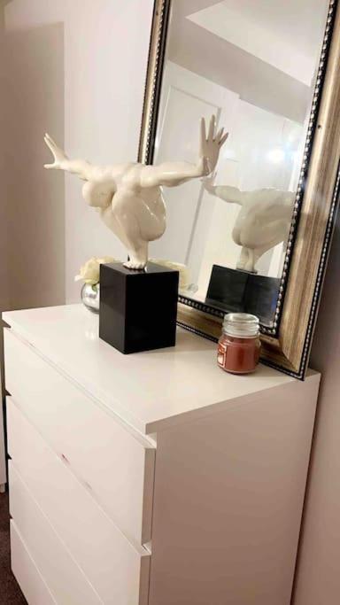 Deluxe Garden Apartment Λονδίνο Εξωτερικό φωτογραφία